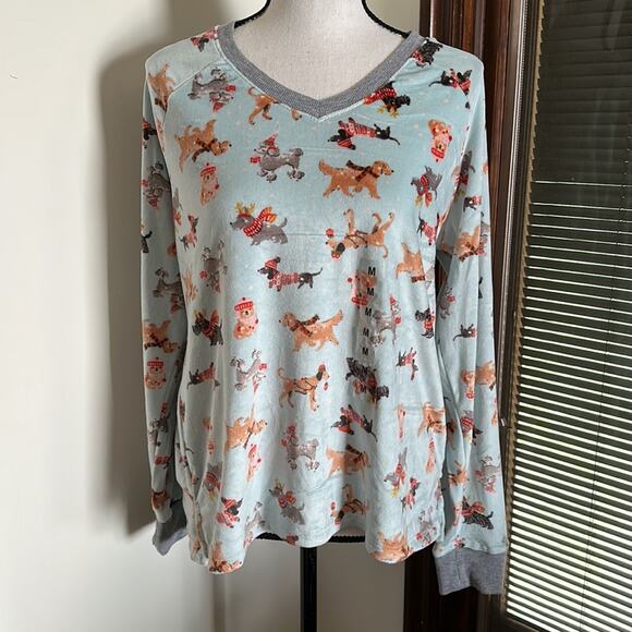 CuddlDuds | Dog Print Pajama Top Size  Size M NWT - Picture 1 of 8